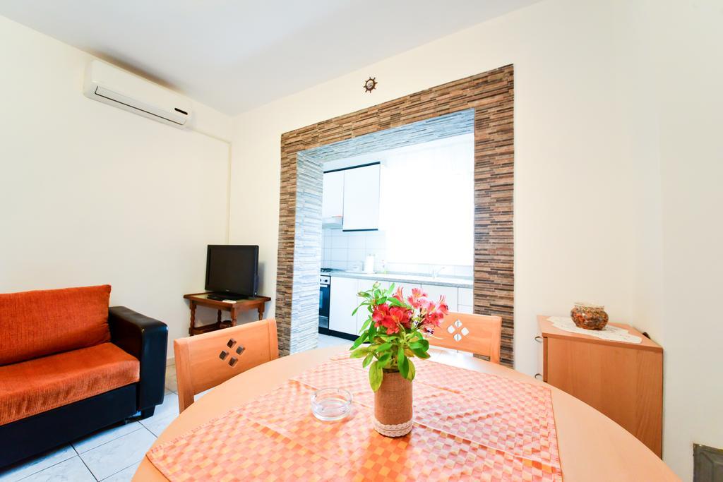 פטרצ'אנה Apartments Valentina מראה חיצוני תמונה